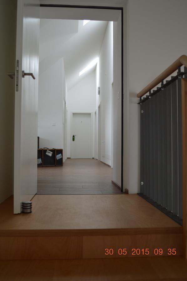 施鲁塞尔住宿加早餐旅馆 Unterehrendingen 外观 照片